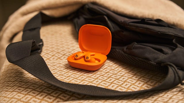 Powerbeats Fit lander den 2. oktober: Trådløs luksus til dine ører for 1.499 kr.