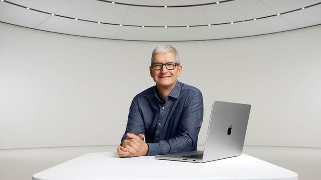 Tim Cook slår Steve Jobs: Nu den længstsiddende Apple-CEO nogensinde