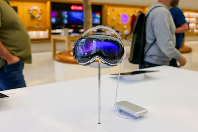 Apple dropper Vision Pro-opgradering – satser alt på AI-briller à la Meta