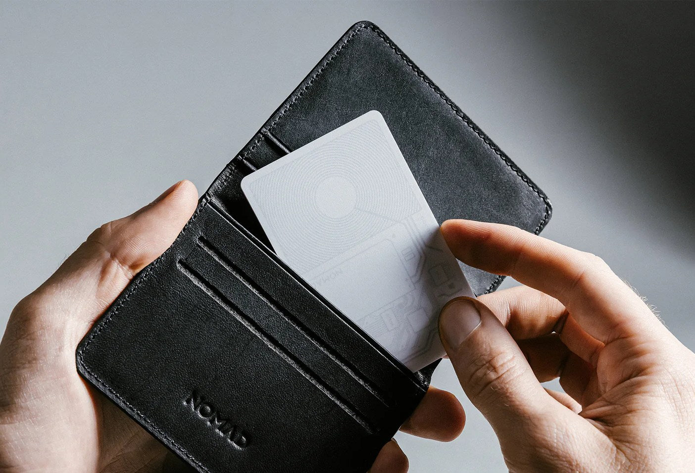 Nomad Tracking Card: Enden på den evige jagt efter pungen – nu med 20% rabat