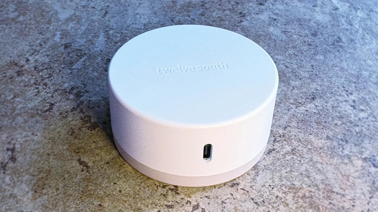 PowerBug: Den ultimative MagSafe-rejseoplader til iPhone på farten