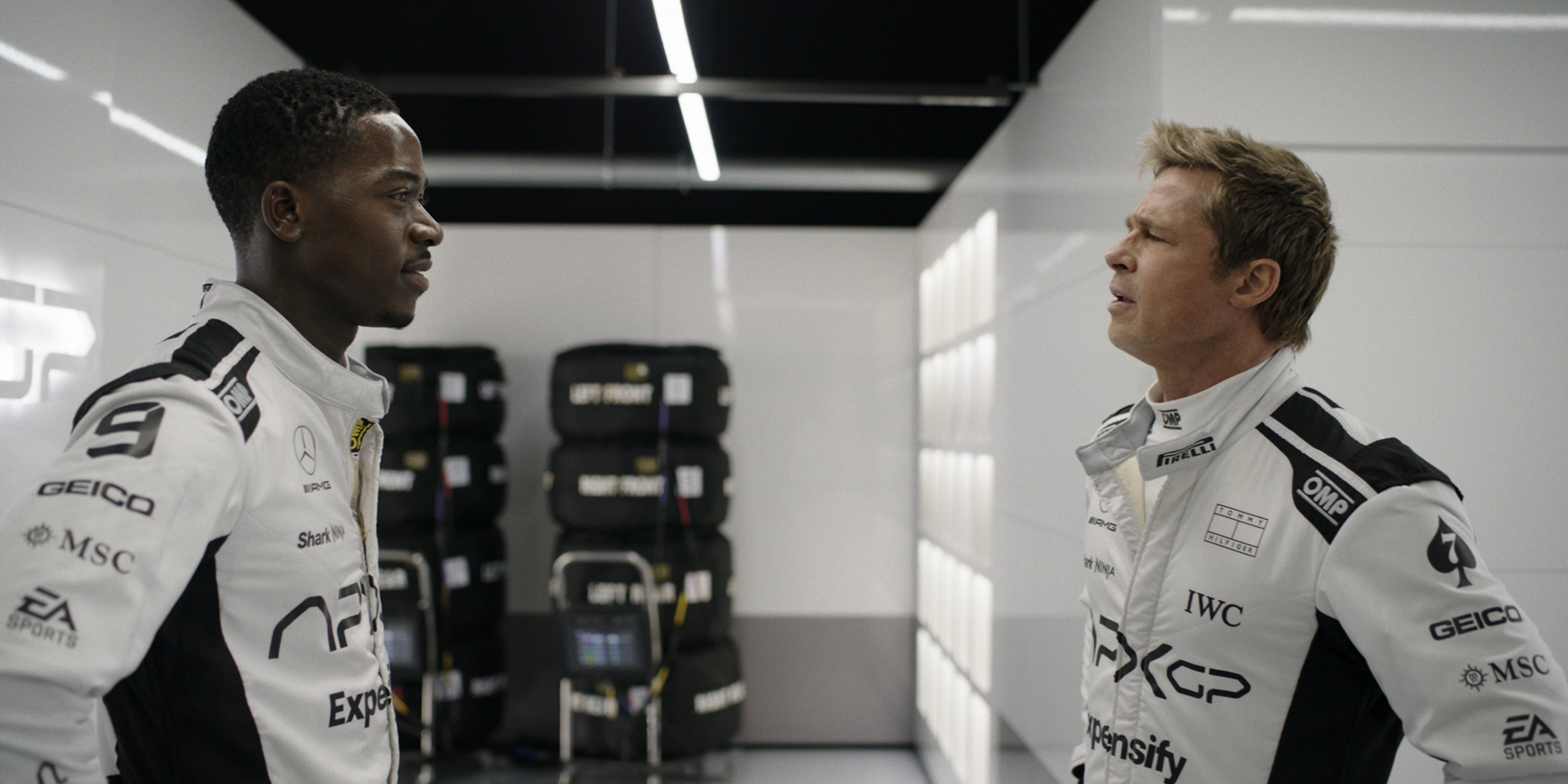 F1-filmen: Lynhurtig Succes Overhaler Alle Apples Originaler