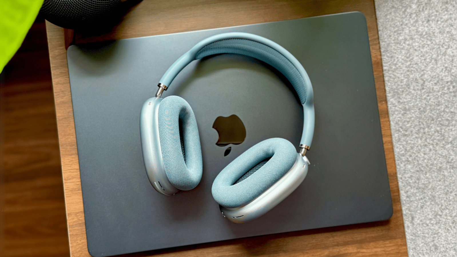 AirPods Max 2? Glem det – Apple lader fans hænge endnu et år