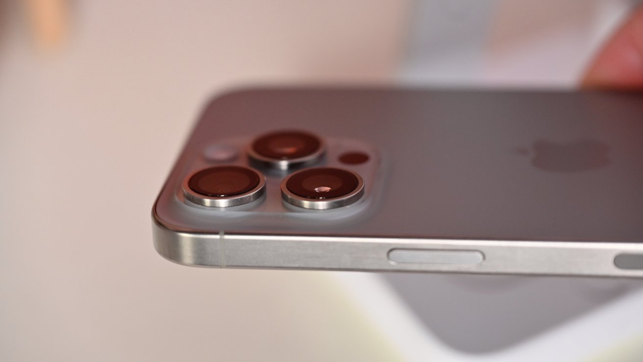 Apple kæmper mod patentretssag om iPhone 15 kamerateknologi