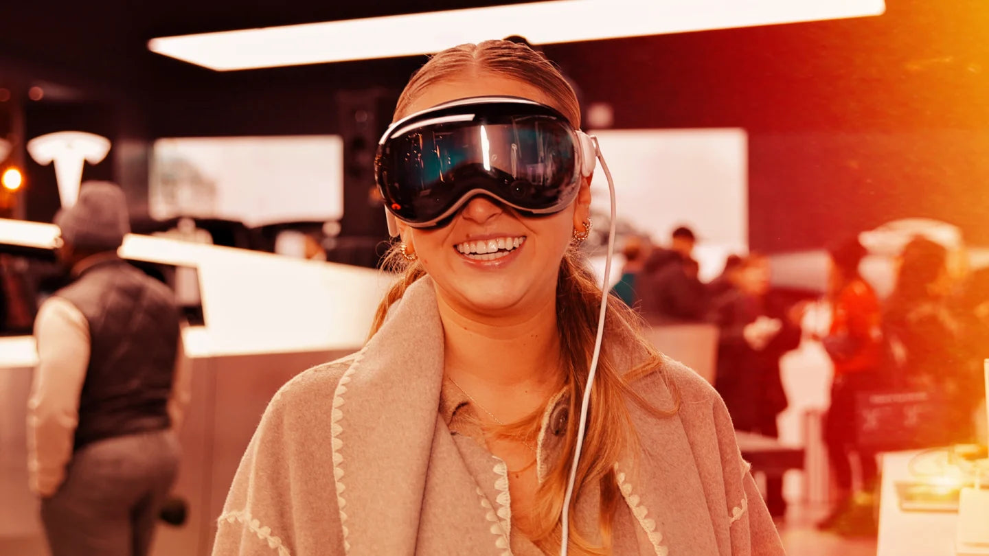 Apple dropper billigere Vision Pro – satser fuldt på smarte briller