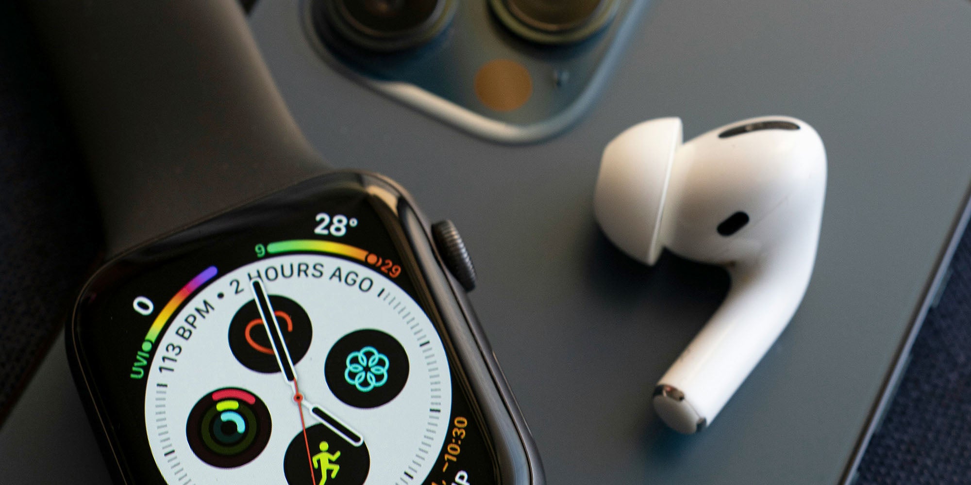 Apple Watch og AirPods fortsætter verdensmarkedets triumftog