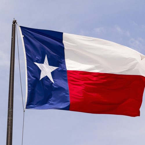 Apple og Google bøjer sig for Texansk alderslov – farvel til anonymitet i App Store?