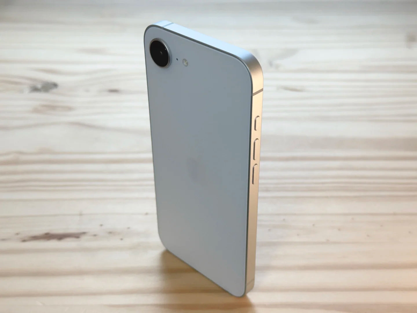 iPhone 17e vinker farvel til notchen – får Dynamic Island som de voksne